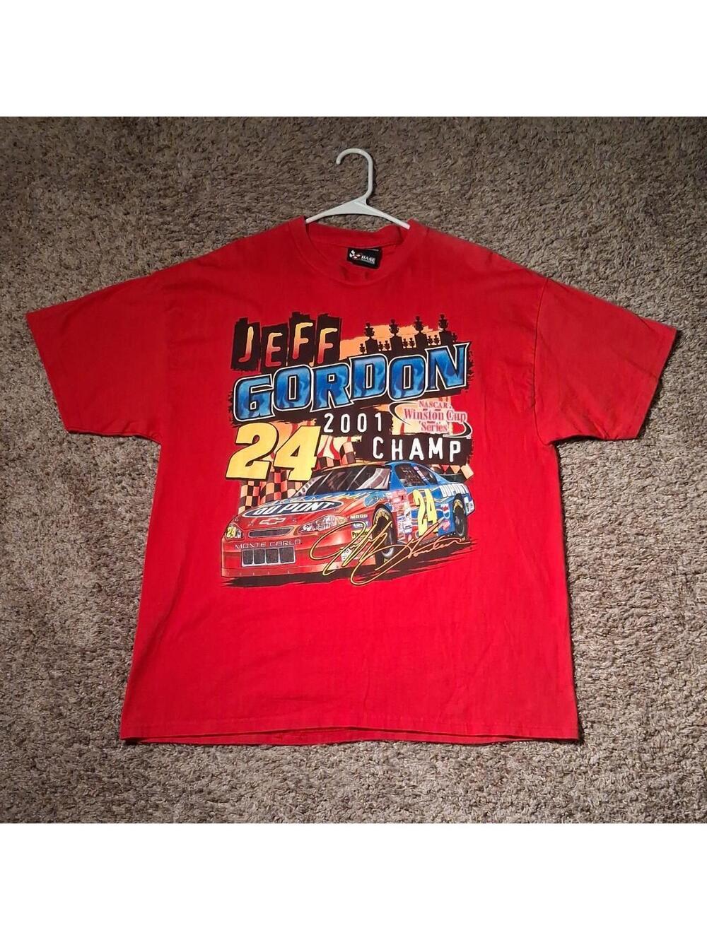 NASCAR Men's Red Tshirt